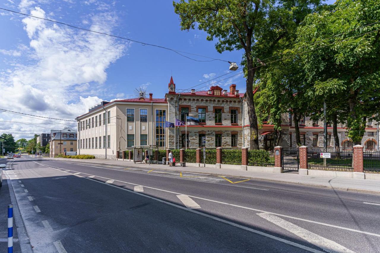 Apartments Near Old Town Талин Екстериор снимка